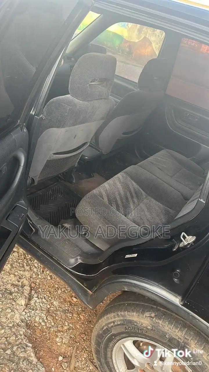 Honda CR-V 2001 Black