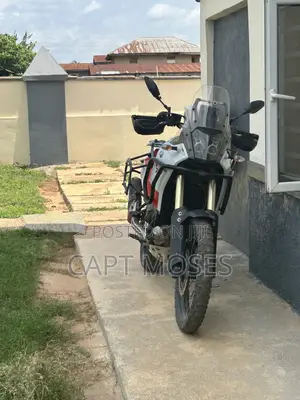 Yamaha 2022 Red