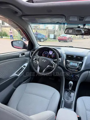 Hyundai Accent 2015 Red