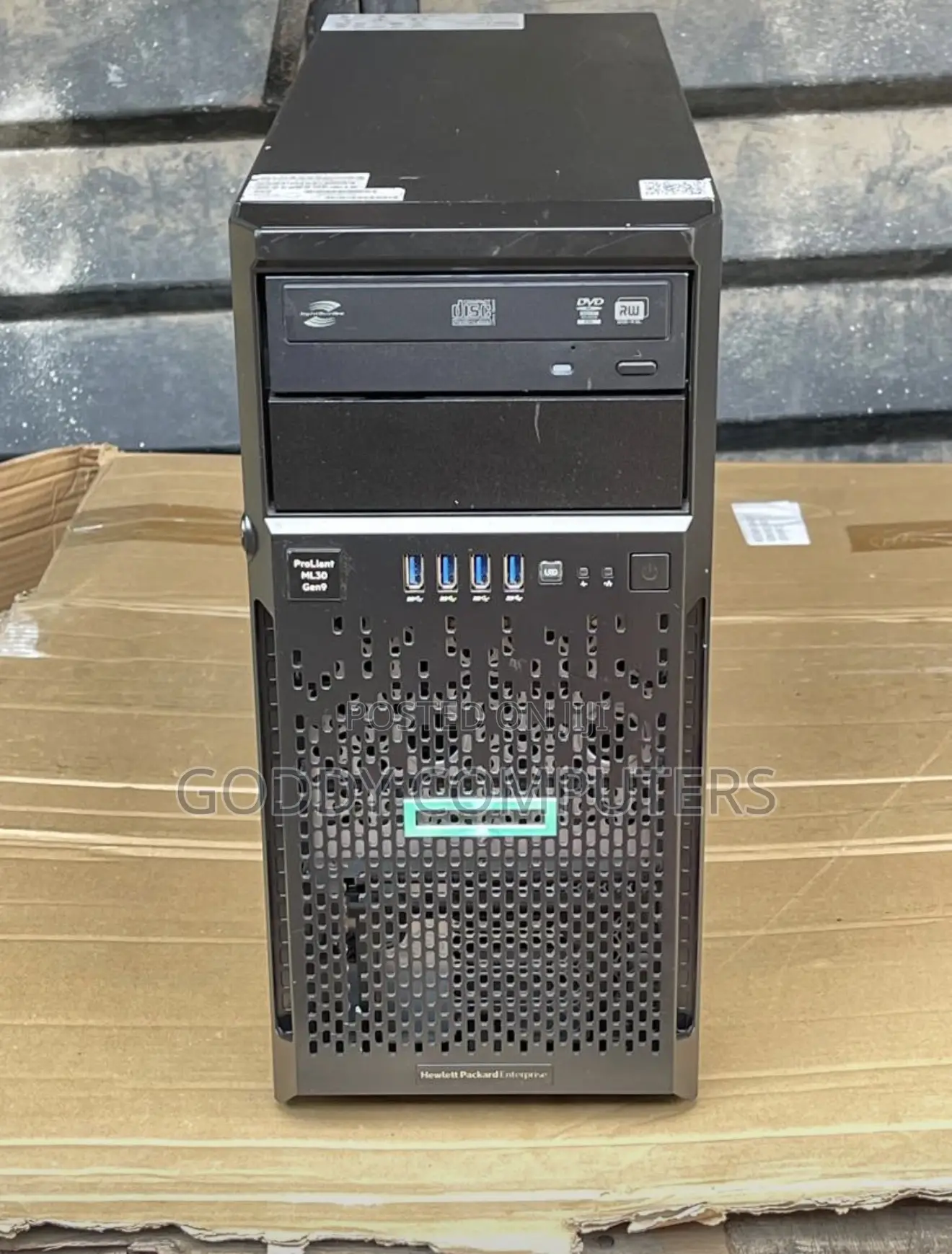 Server HP ProLiant ML 16GB Intel Xeon HDD 1T