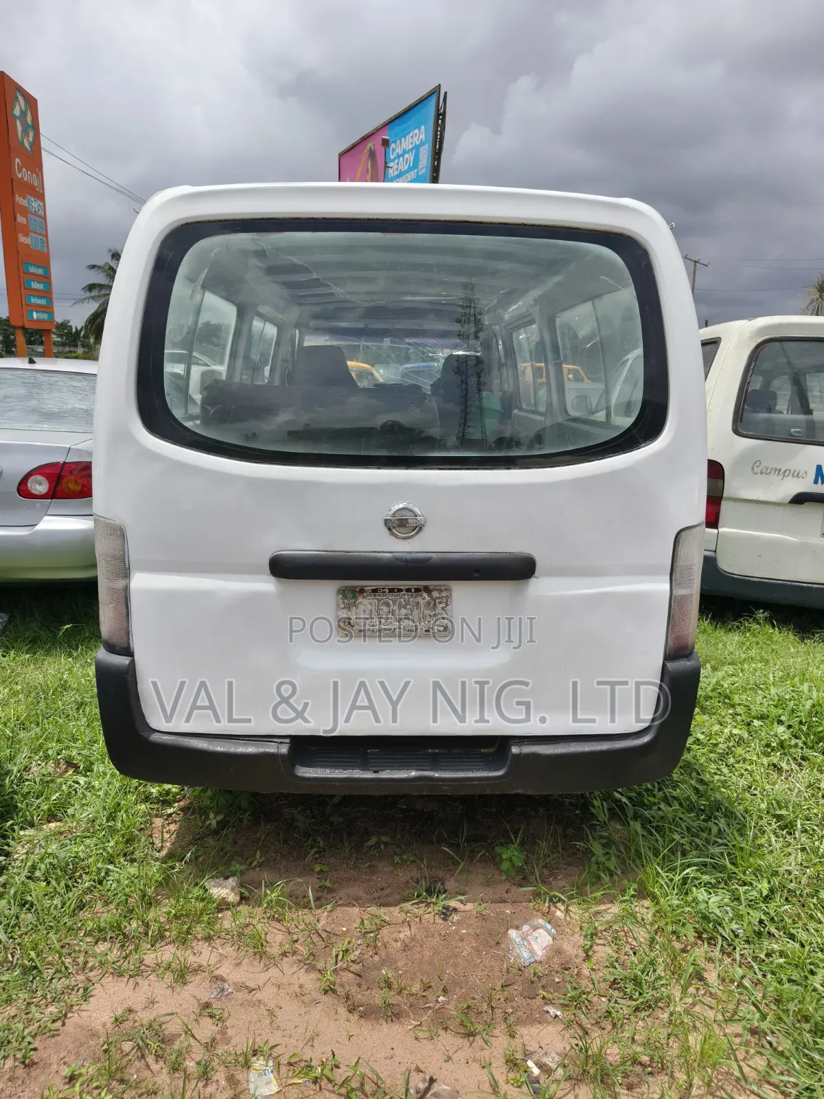 Nissan Caravan 2007 White