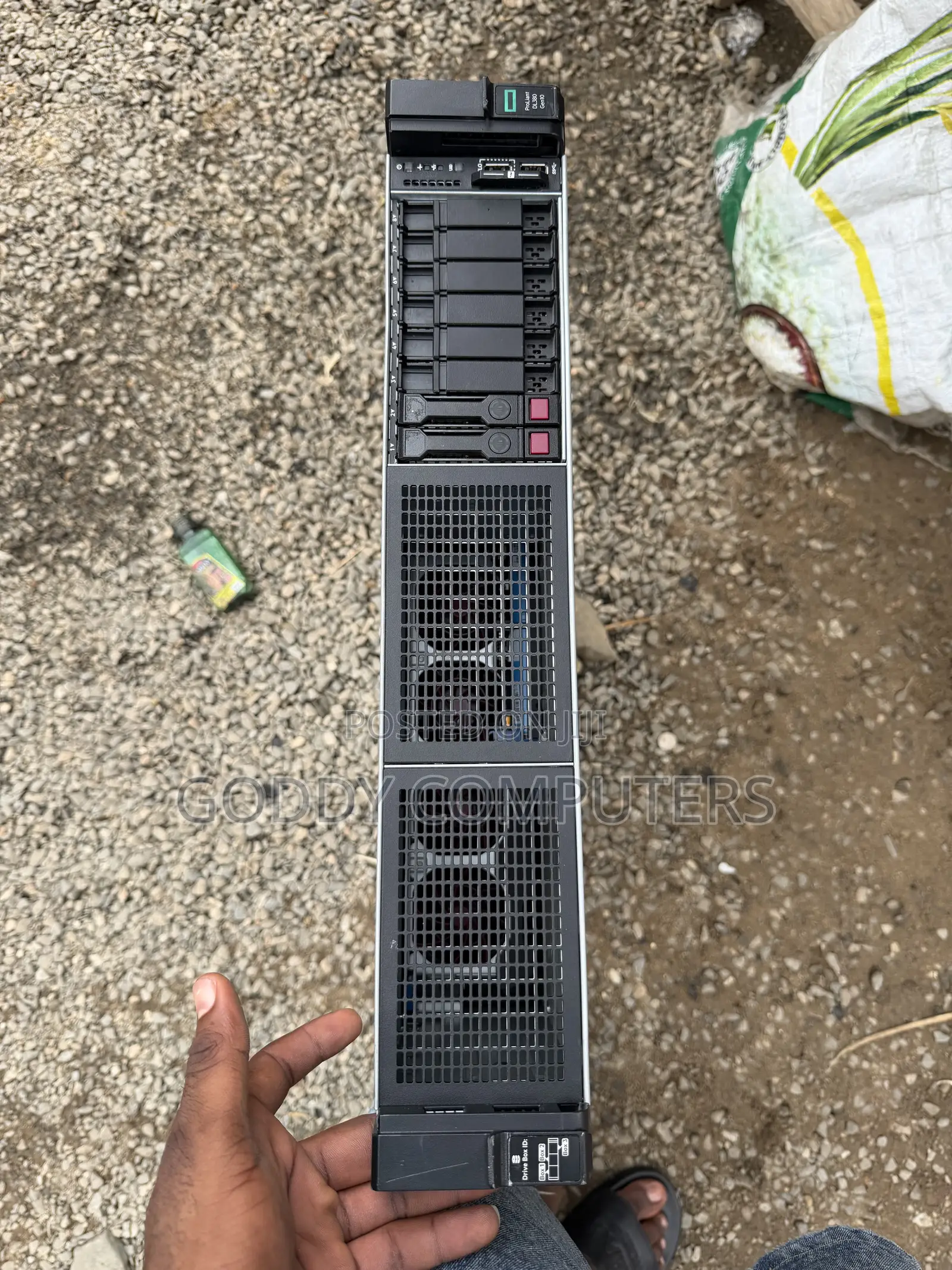 Server HP ProLiant DL380 Gen10 32GB Intel Xeon SSD 1T