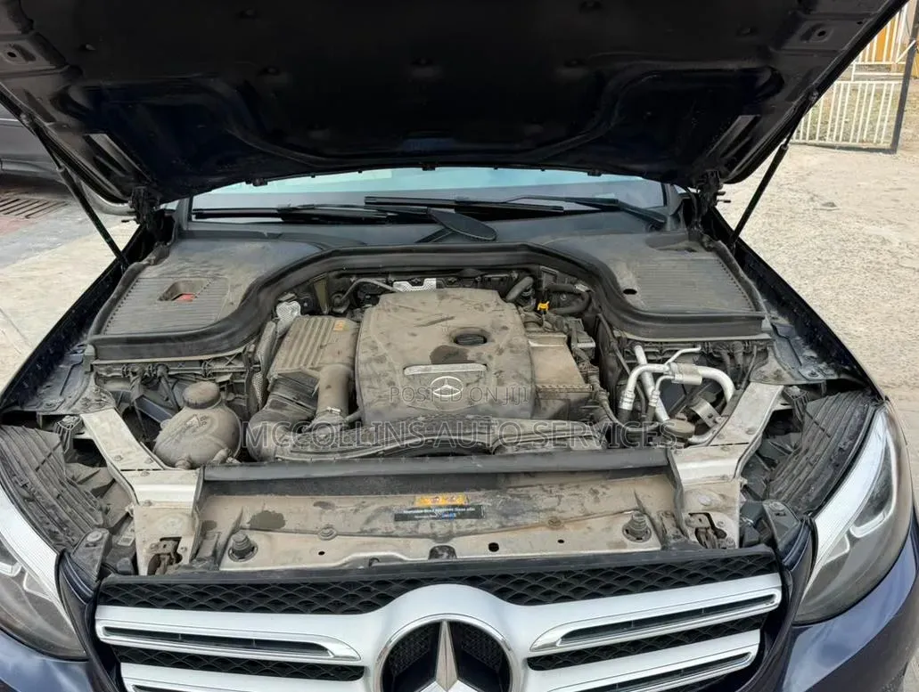 Mercedes-Benz GLC-Class 2017 Blue