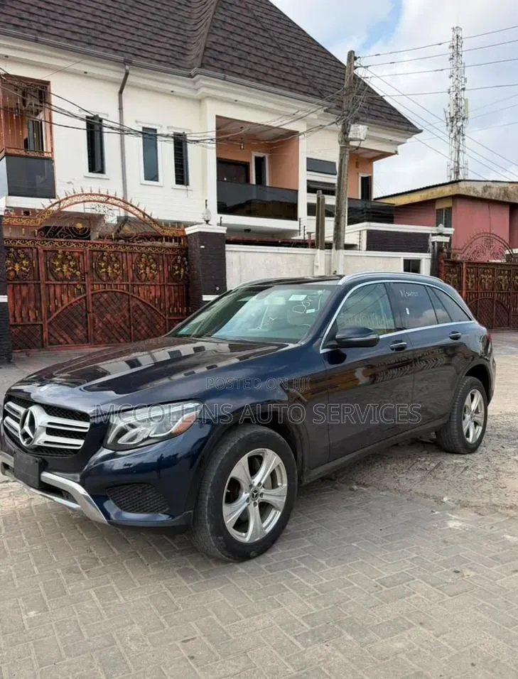 Mercedes-Benz GLC-Class 2017 Blue