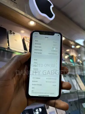 Apple iPhone XR 128 GB Red