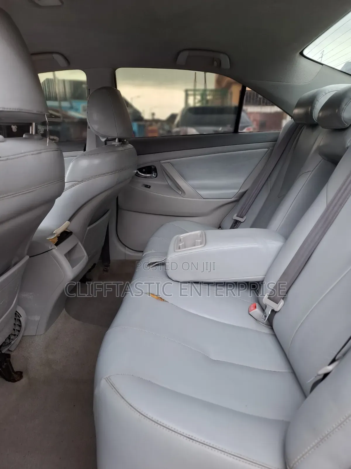 Toyota Camry 2010 Red