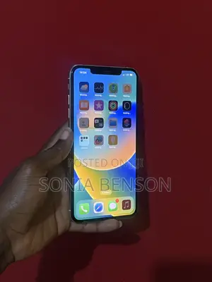Apple iPhone XS Max 64 GB White