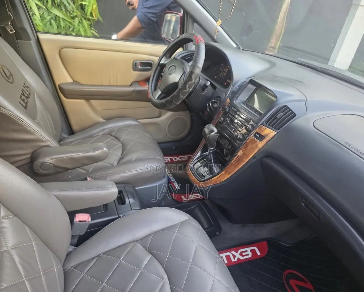 Lexus RX 2004