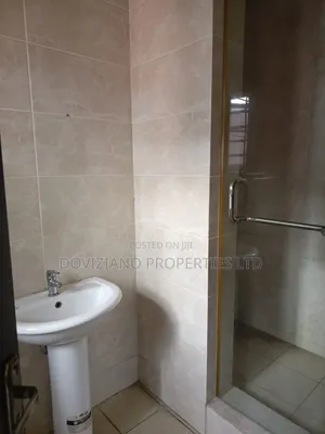 4bdrm Duplex in Victoria Island Extension for rent