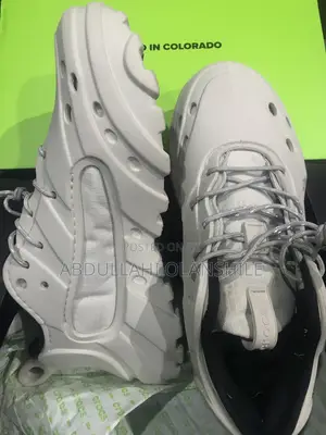 Crocs Nova Sneakers