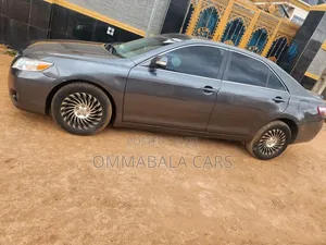 Toyota Camry 2009 Gray