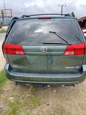 Toyota Sienna XLE 2005 Green