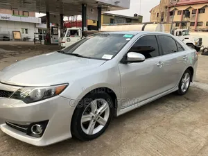Toyota Camry 2013 Silver
