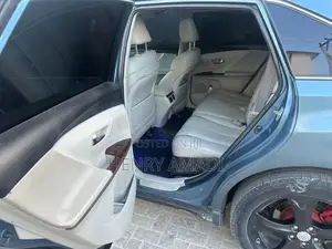 Toyota Venza 2010 Blue