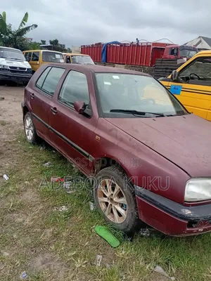 Volkswagen Golf 1999 Maroon