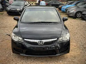 Honda Civic 1.8i VTEC Automatic 2008 Black
