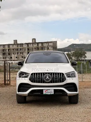 Mercedes-Benz GLE-Class 2022 White