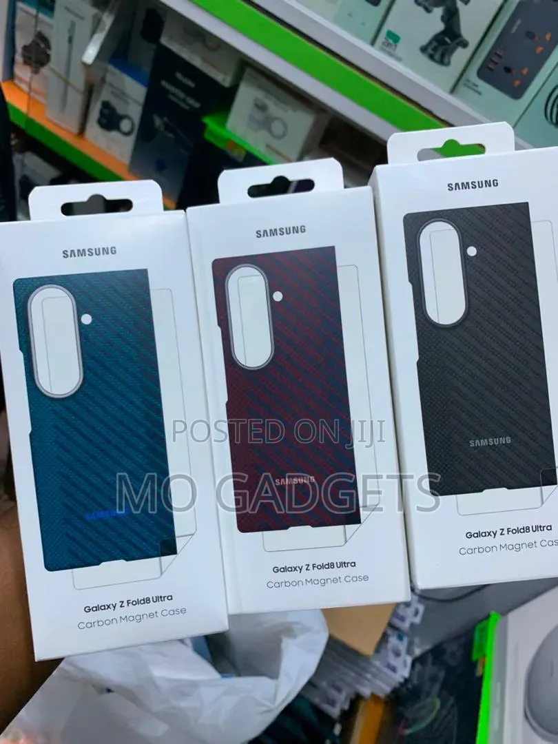 Fold 8 Ultra Carbon Case With Masmgsafe