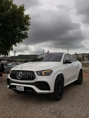 Mercedes-Benz GLE-Class 2022 White