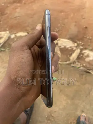 Apple iPhone 11 Pro Max 64 GB Gray