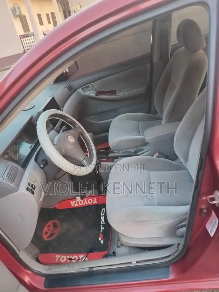 Toyota Corolla 2004 Red