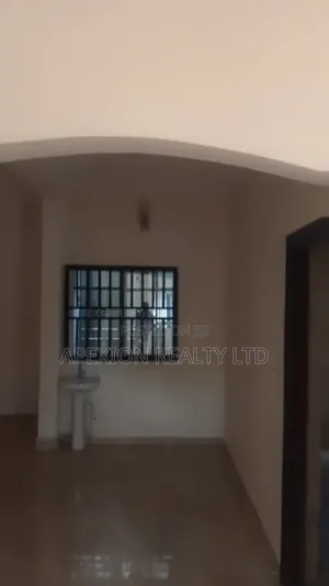2bdrm Apartment in Apexion Estate, Rumuahalu for rent