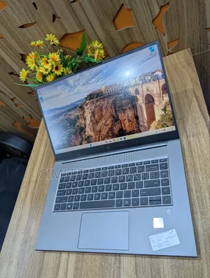 Laptop HP Zbook Studio G7 16GB Intel Core i7 SSD 512GB