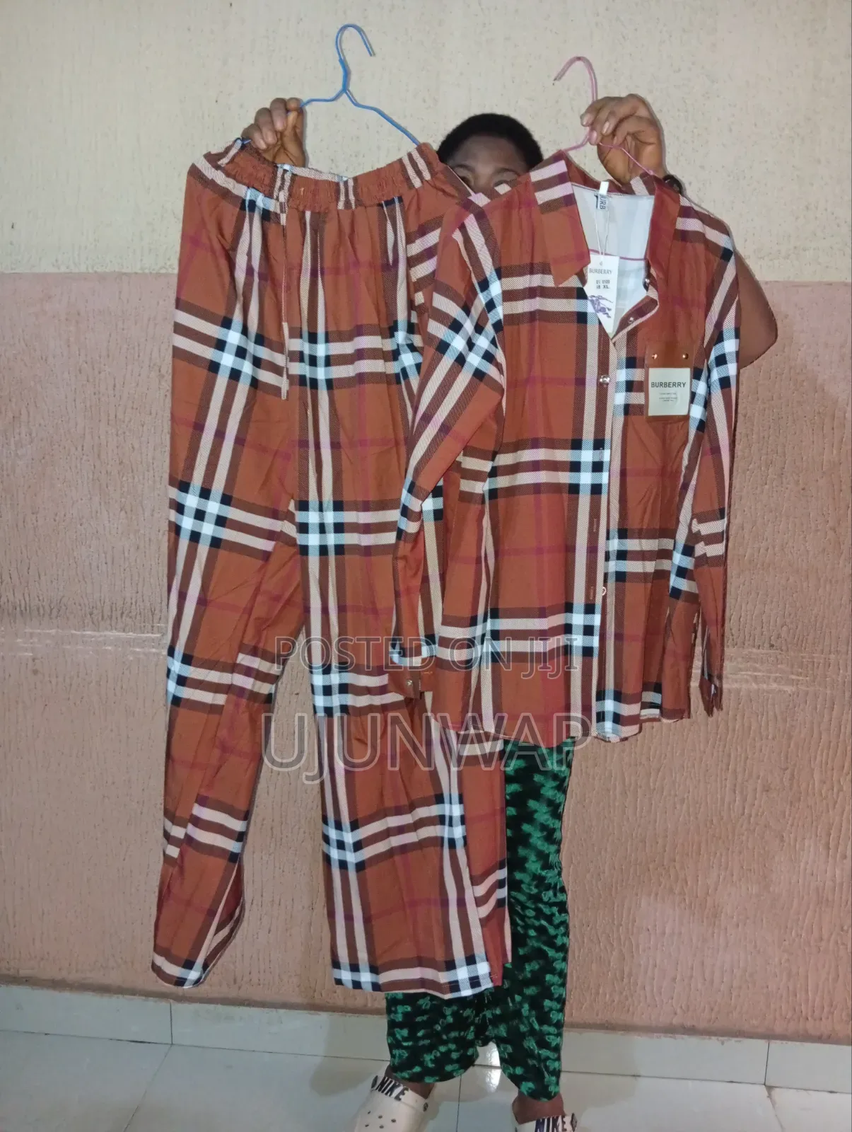 Cloth Vendor