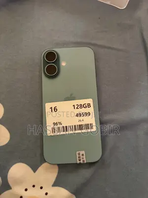 Apple iPhone 16 128 GB Green