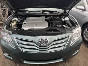Toyota Camry 2011 Green