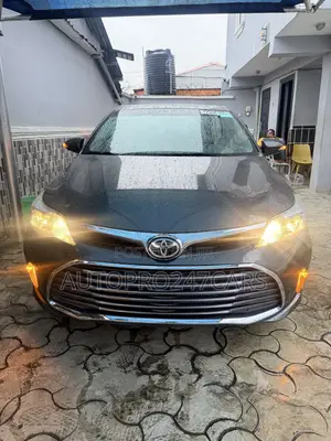 Toyota Avalon XLE 4dr Sedan (3.5L 6cyl 6A) 2015 Gray