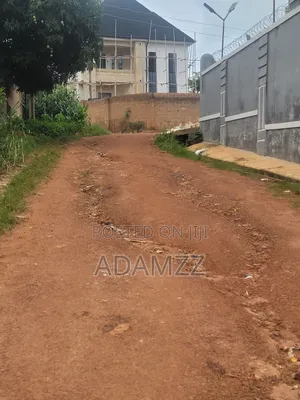 520sqm in Emene