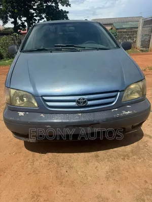 Toyota Sienna 2002 Blue