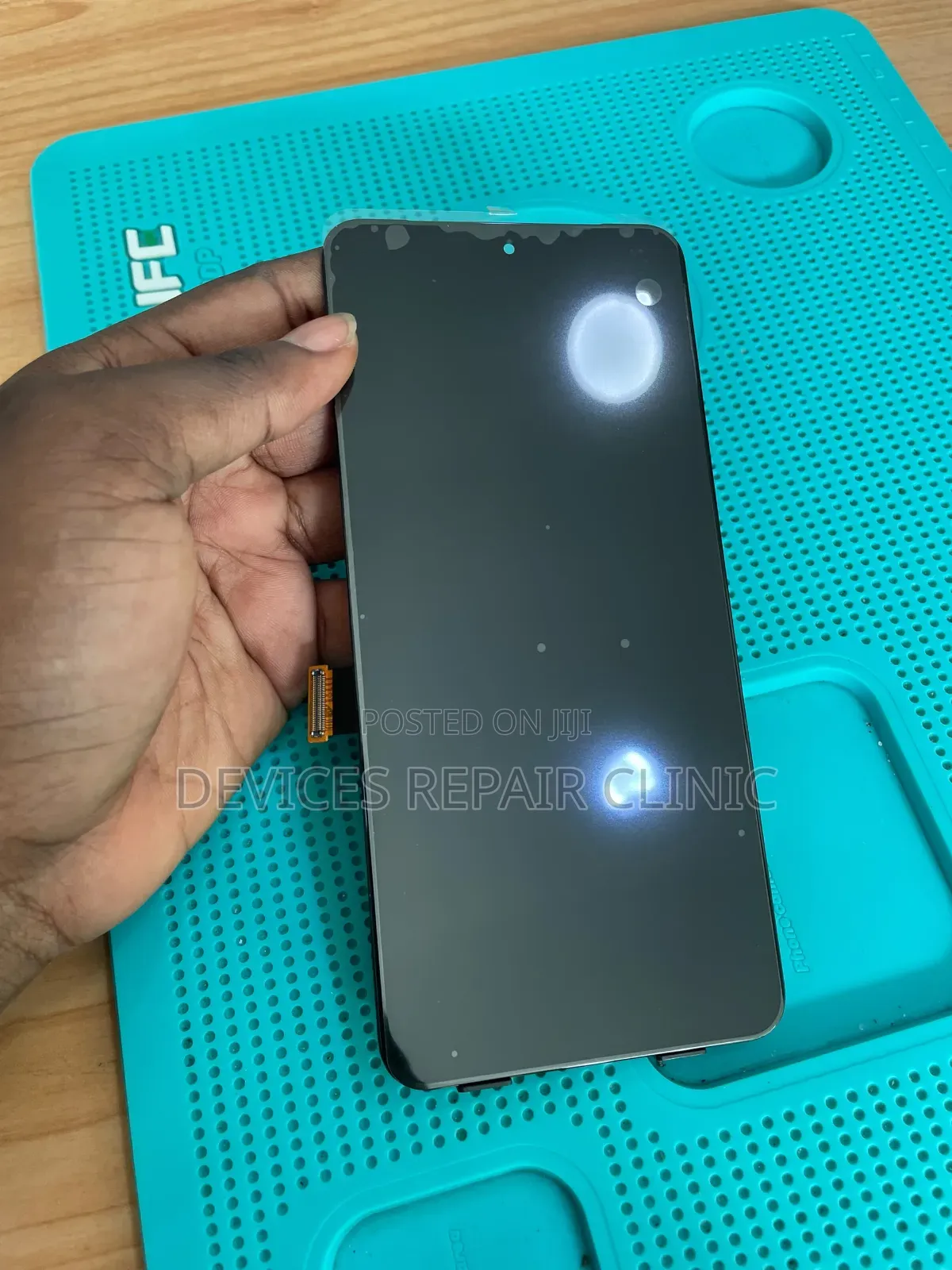Pixel 8 Pro OLED Screen