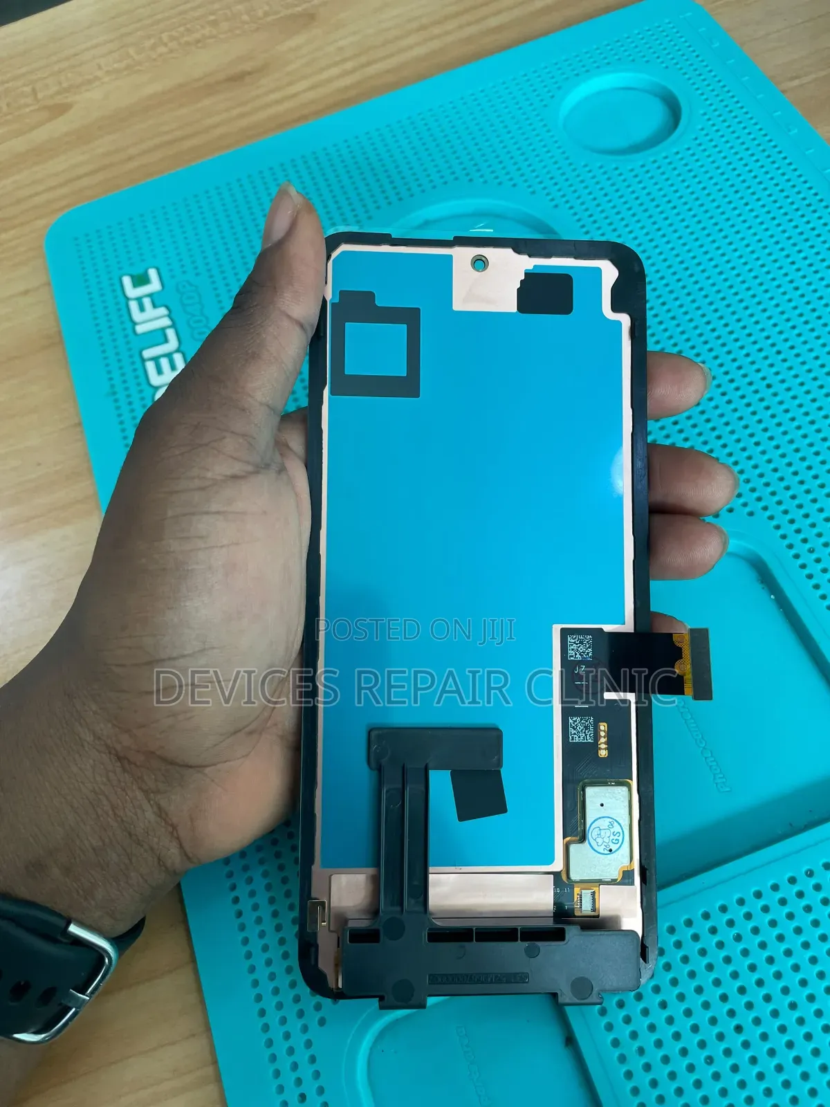 Pixel 8 Pro OLED Screen