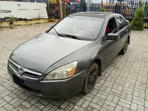 Honda Accord 2006 Gray