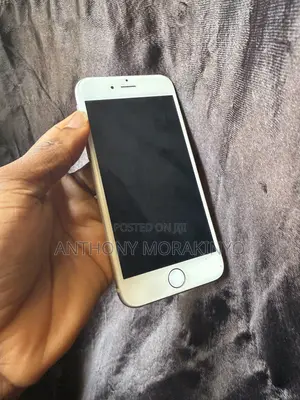 Apple iPhone 6 16 GB Silver