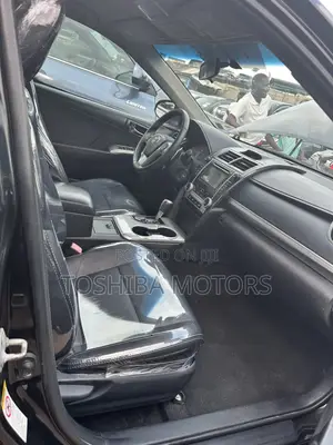 Toyota Camry SE 4dr Sedan (2.5L 4cyl 6A) 2014 Black