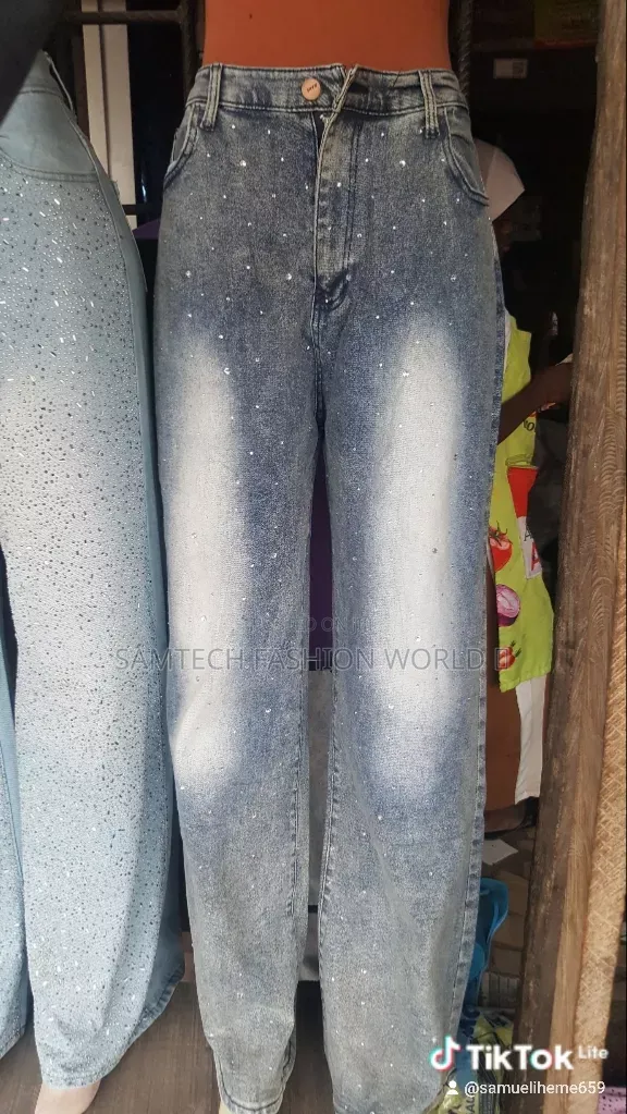 Baggy Trousers