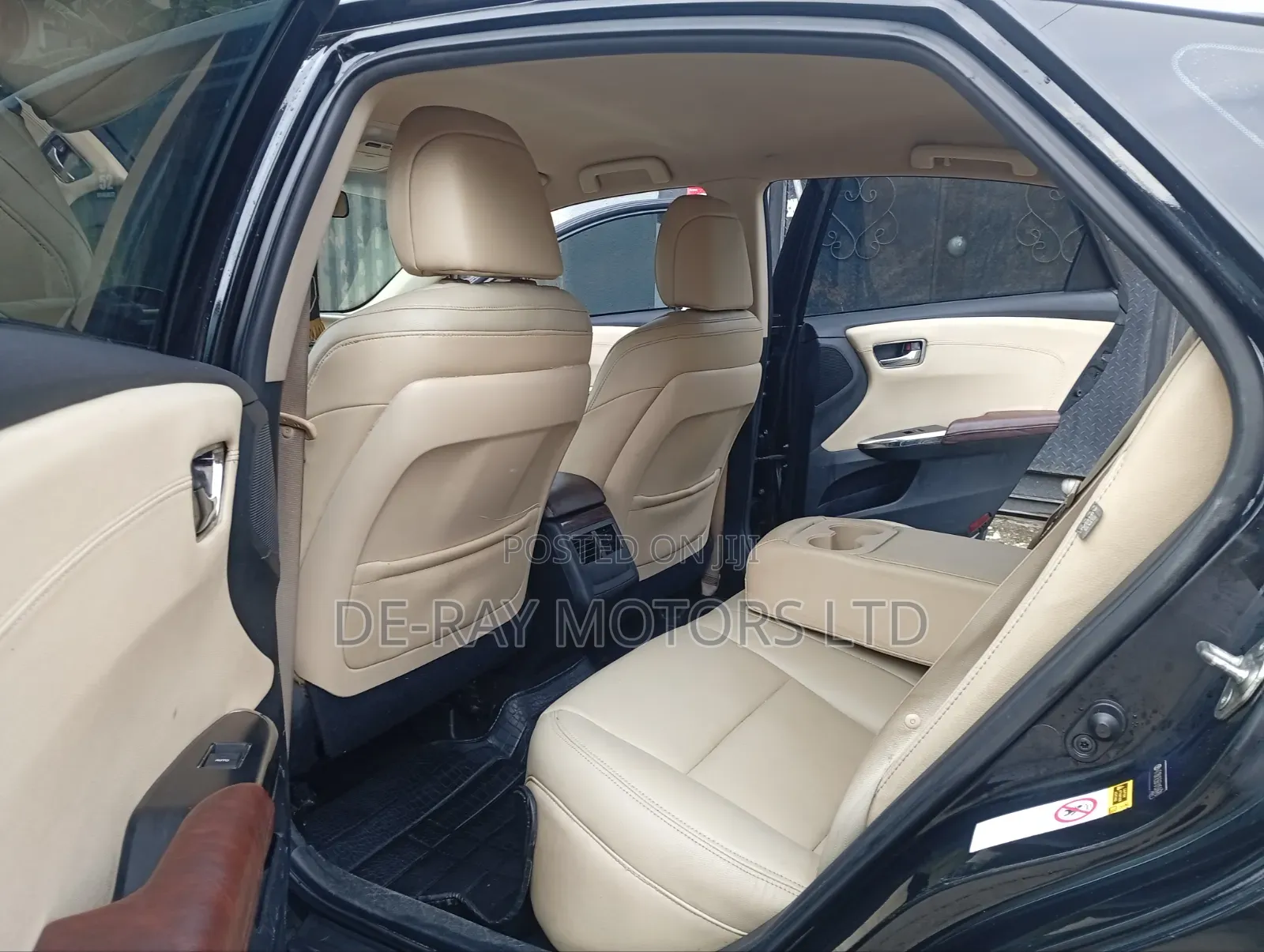 Toyota Avalon 2015 Black