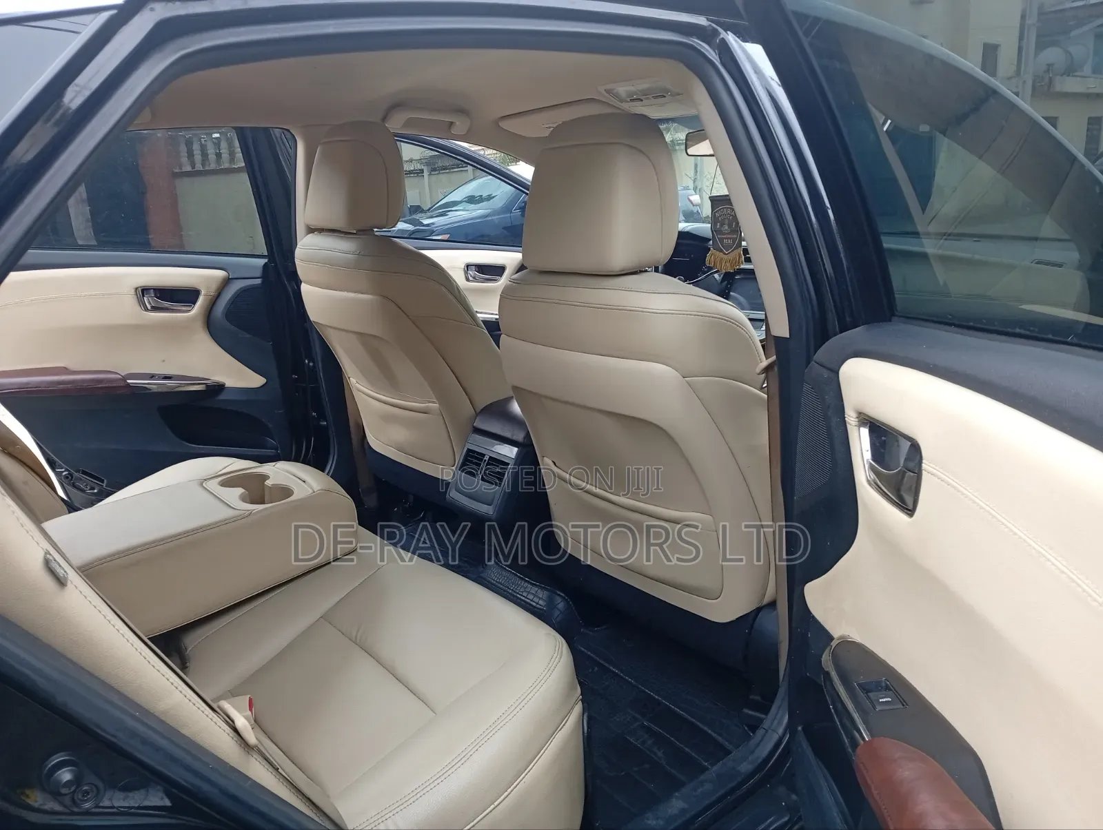 Toyota Avalon 2015 Black