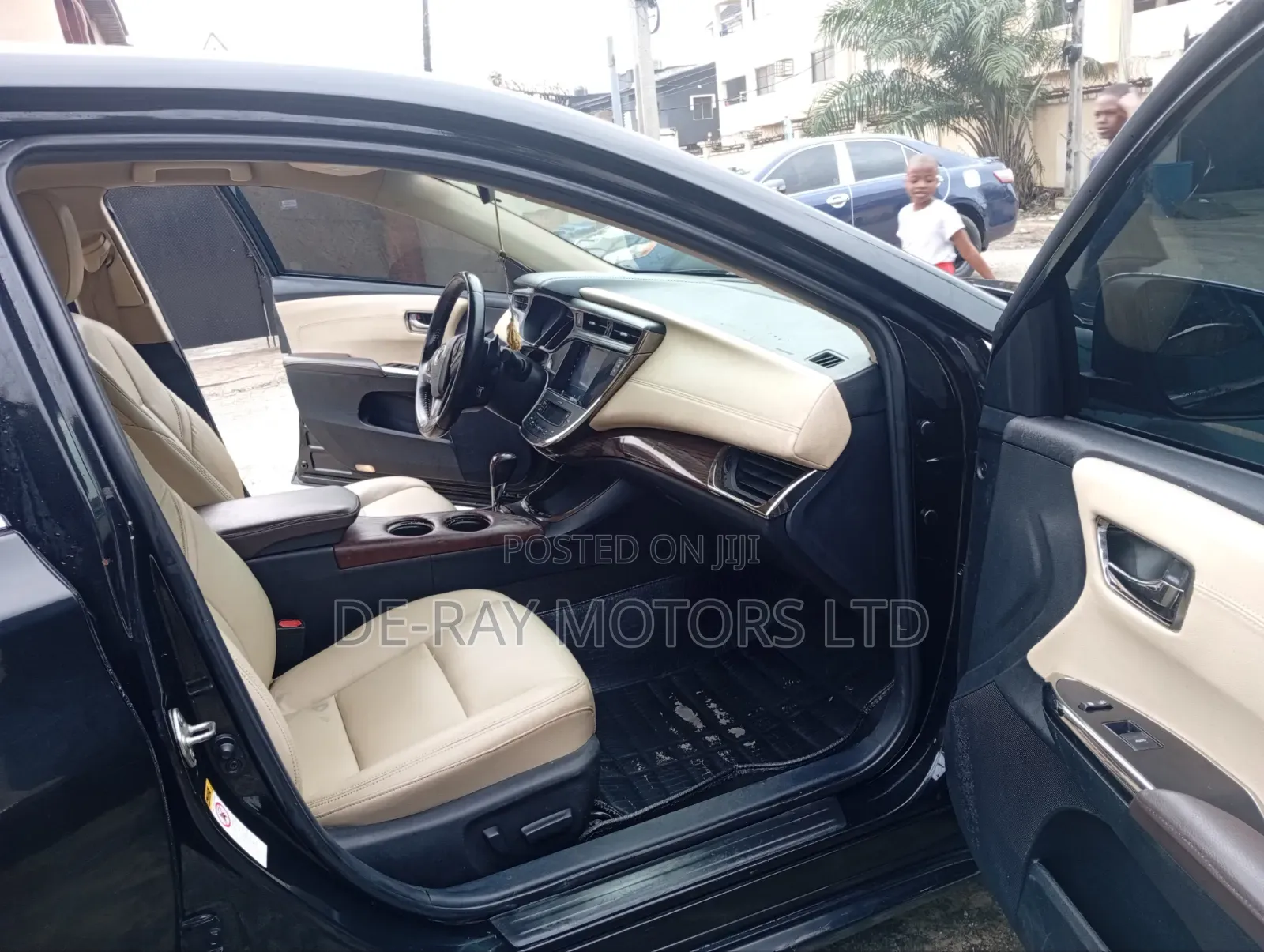Toyota Avalon 2015 Black