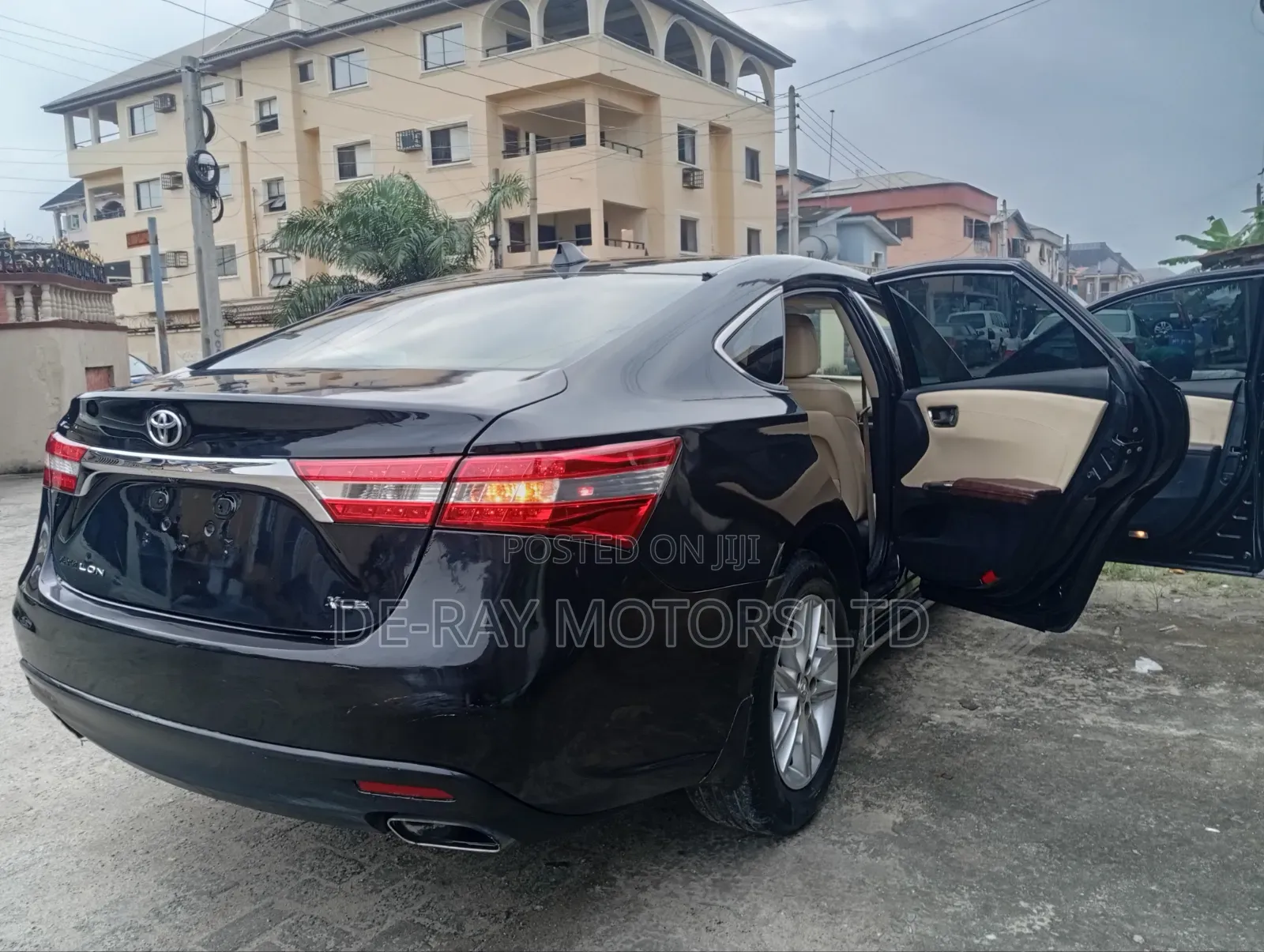 Toyota Avalon 2015 Black