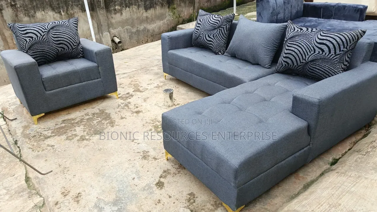 7 Seaters Pillow Chairs L Shape