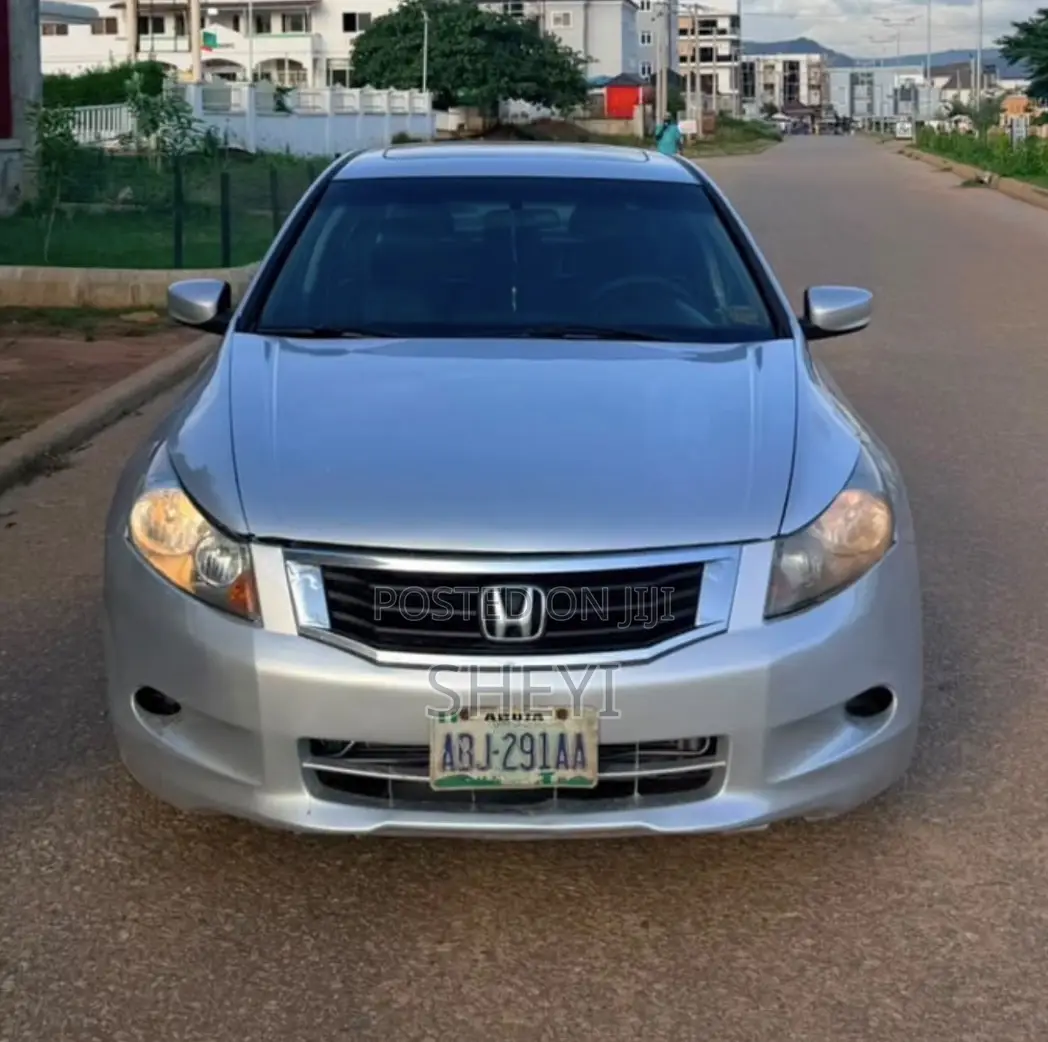 Honda Accord 2008 Silver