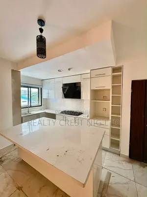 2bdrm Apartment in Obafemi Awolowo Way for rent