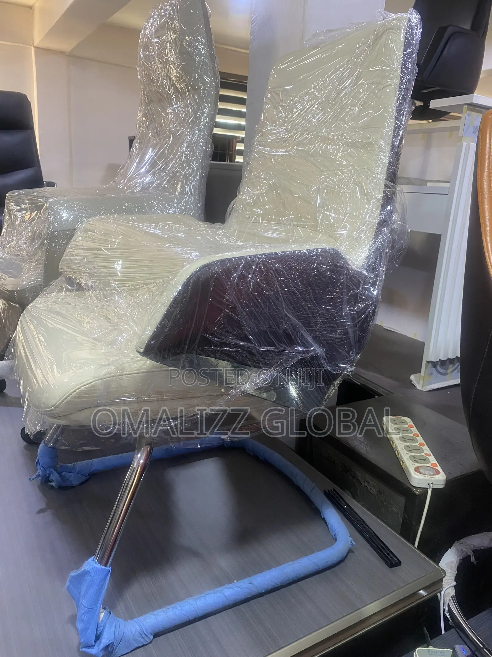 Best and Quality Visitor’s Chair