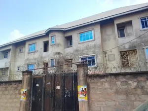 2bdrm Block of Flats in Commissions Quarters, Awka for sale