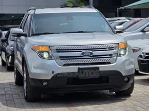 Ford Explorer 2015 Silver