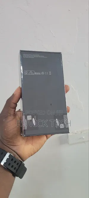 New Samsung Galaxy S21 5G 128 GB